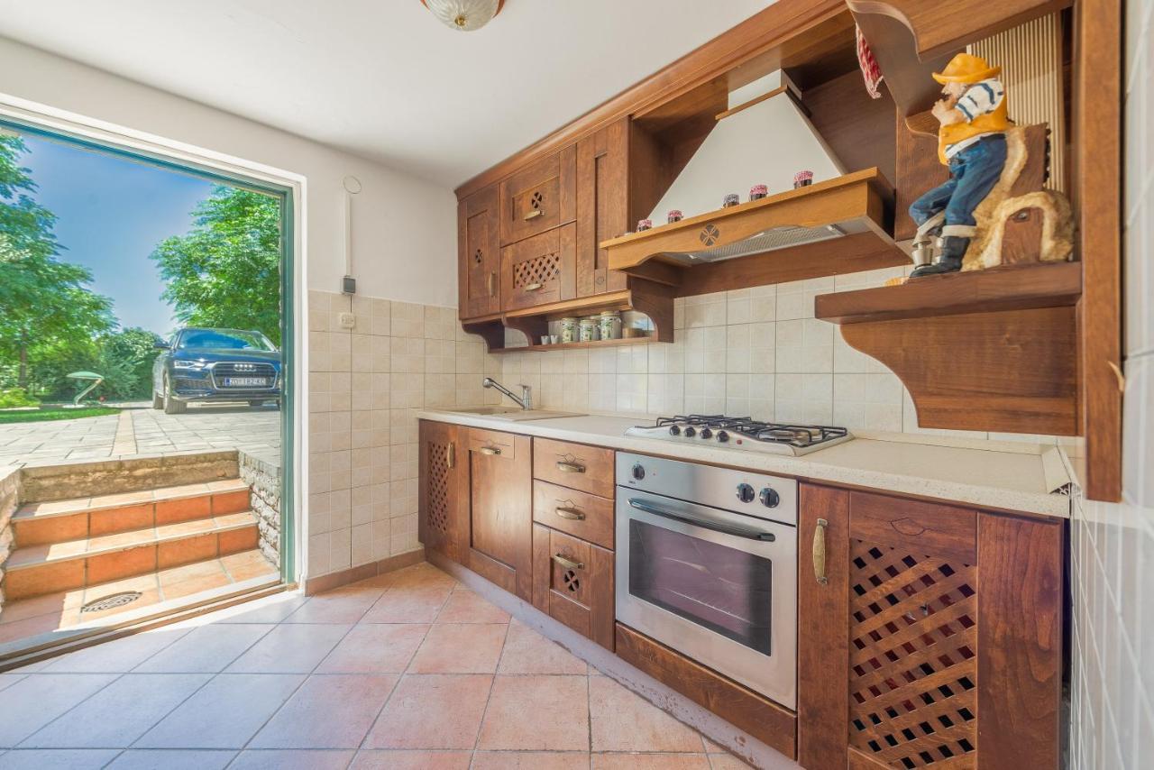 Villa Lux Nina With Six Bedrooms, Private Pool, Sauna ザダル エクステリア 写真